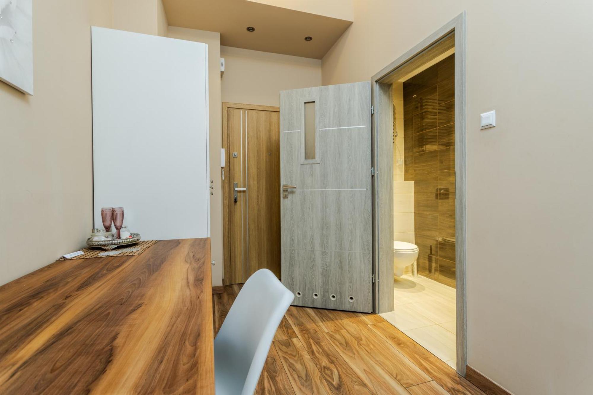 Functional And Comfortable Very Berry Studios In Poznan By Noclegi Renters Buitenkant foto