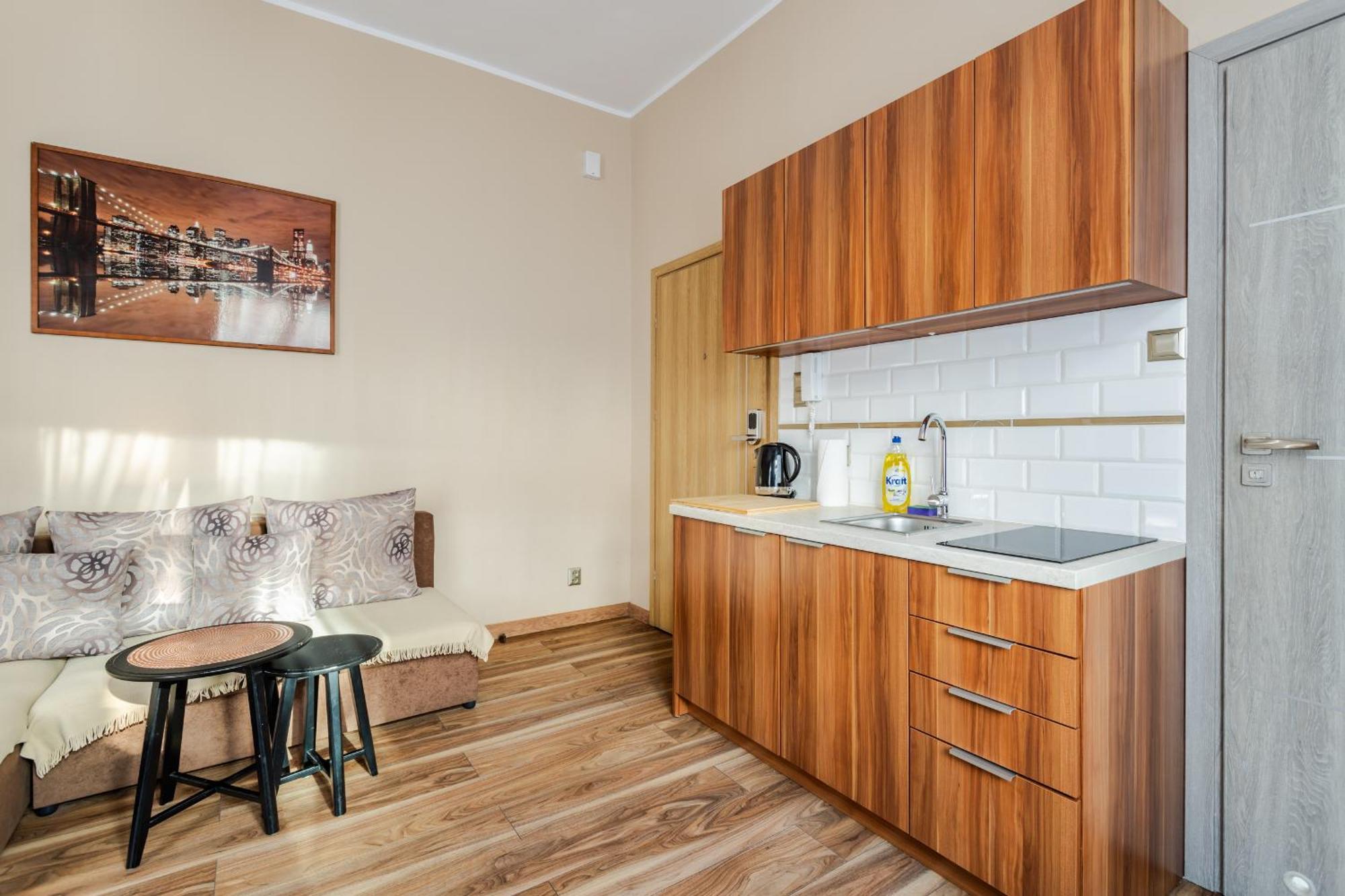 Functional And Comfortable Very Berry Studios In Poznan By Noclegi Renters Buitenkant foto